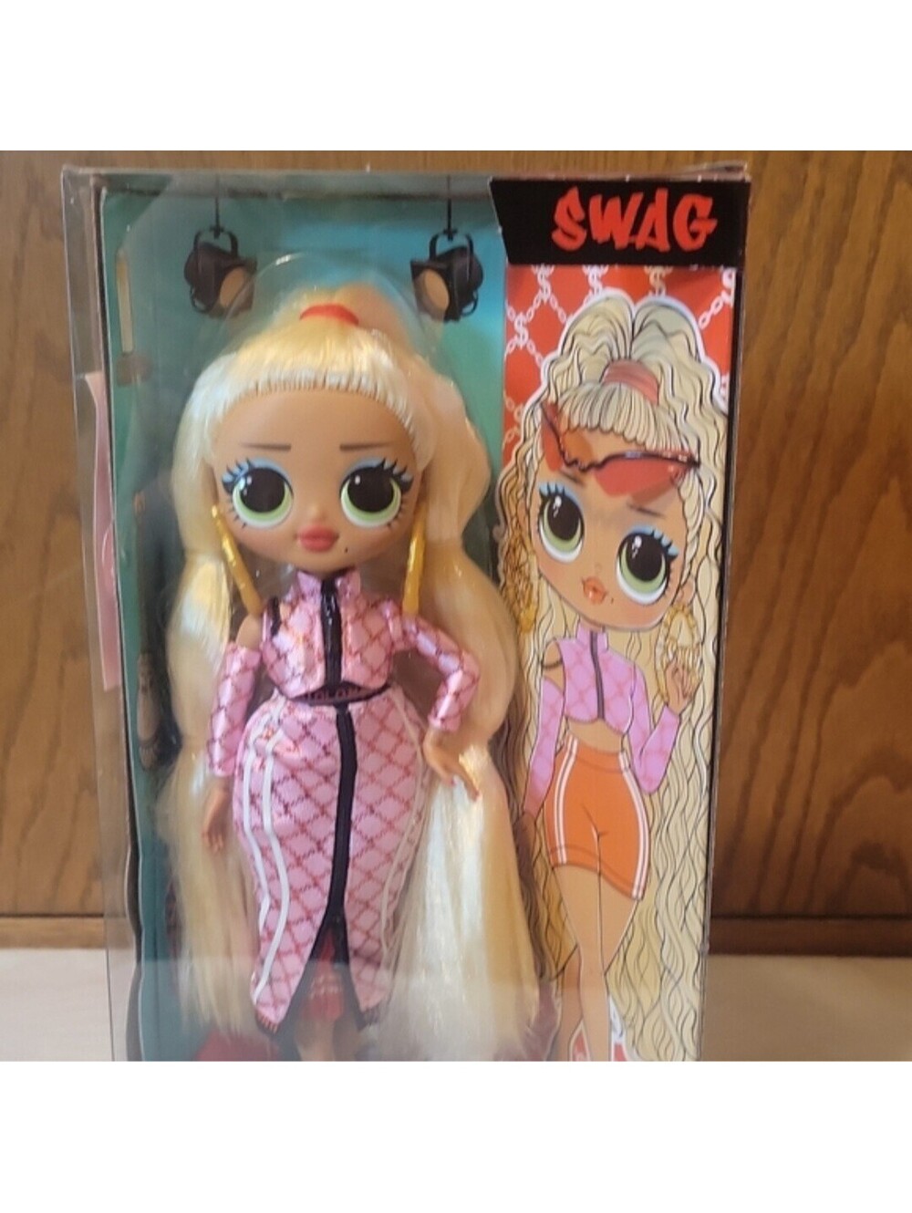 L.O.L. Surprise! OMG Swag Doll in Pink Outfit